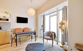 Serene Apartment - 1Br 4P - Canal St-Martin